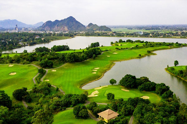 Luxury Asian Cruise Golf Sky Lake
