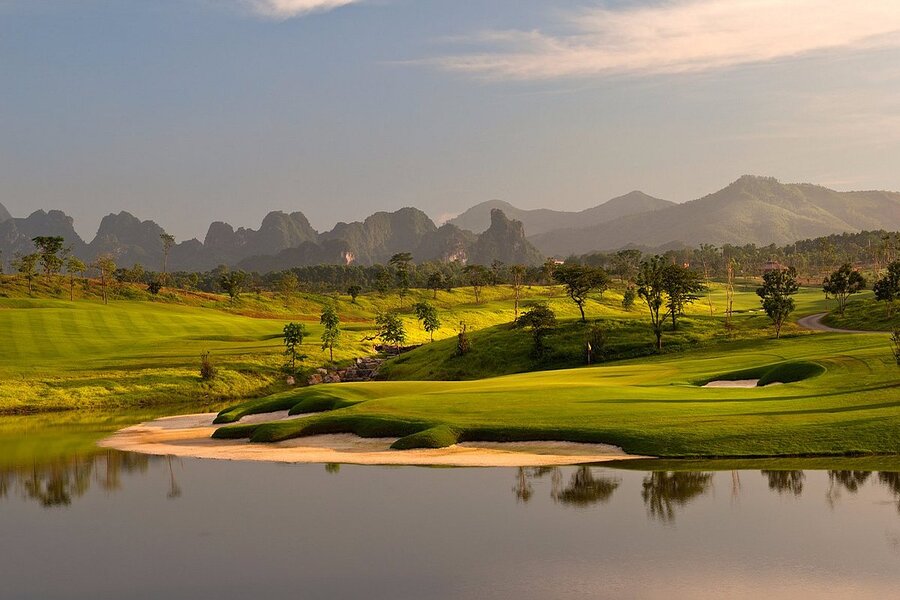 Sky Lake Golf Club - Vietnam Golf Tour Sky Lake Golf Club - Vietnam Golf Tour
