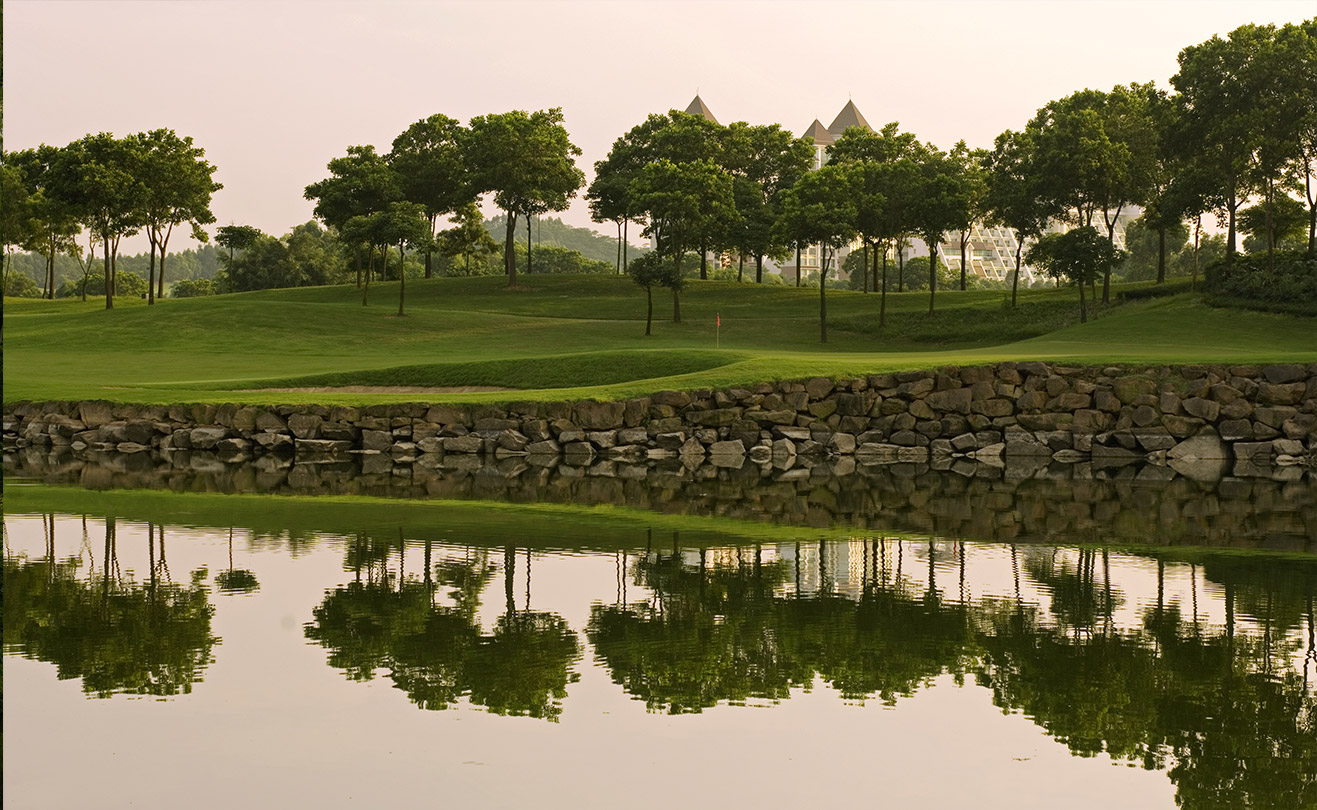 Mission Hills Shenzhen Vijay Course
